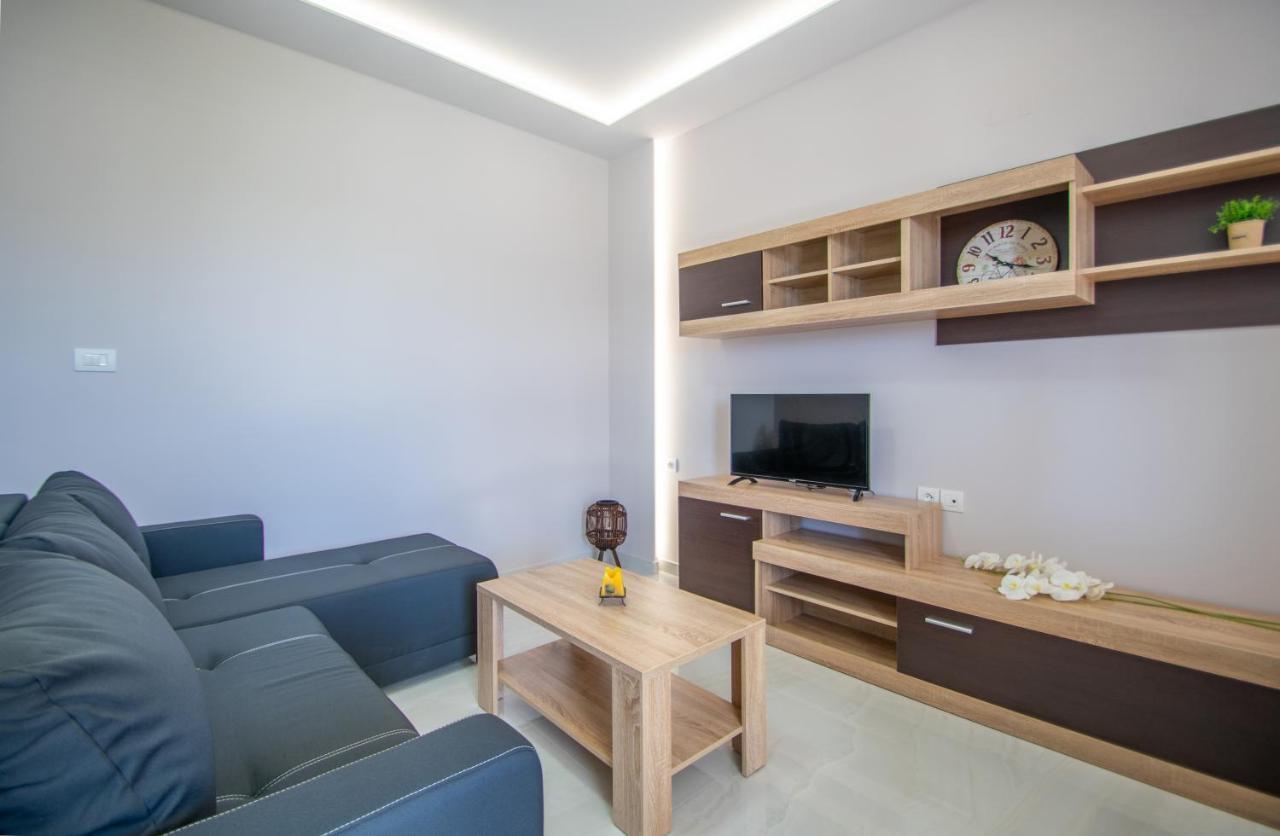 Zakynthos Town Modern Roof Apartment ภายนอก รูปภาพ